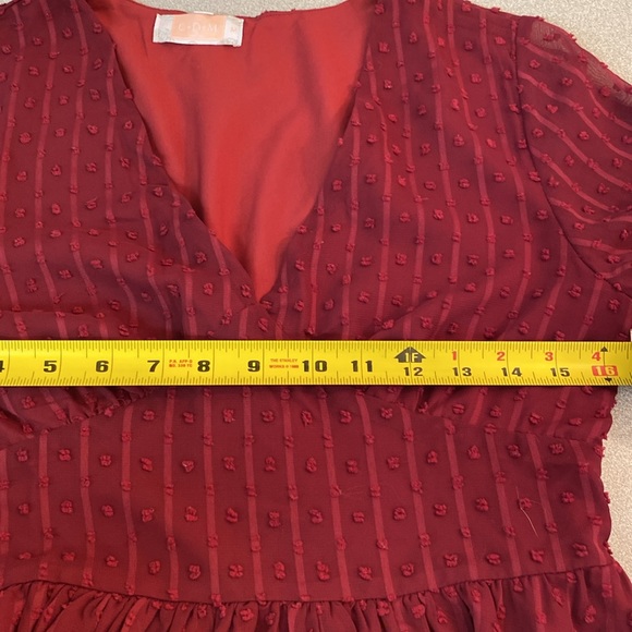 C+D+M Collection. Ladies deep v-neck dress. Size M - Picture 3 of 9